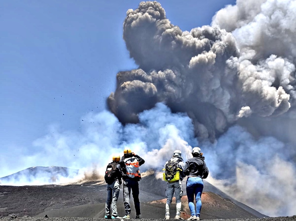 ETNA EXCURSIONS Guide Etna